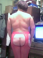 Oversexed Housewives photo 3 of 10