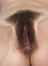 Oversexed Housewives photo 1 of 10