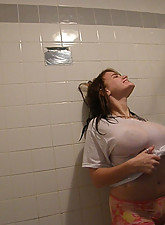 BBW Girlfriends photo 4 of 6