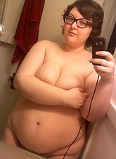 BBW Girlfriends photo 2 of 6