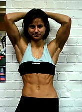 Sarah De Herdt photo 4 of 10