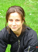 Sarah De Herdt photo 2 of 10