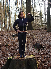 Sarah De Herdt photo 5 of 10