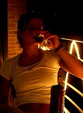 Sarah De Herdt photo 7 of 10