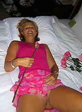 Mature GF photo 7 of 12