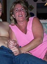 Mature GF photo 5 of 12