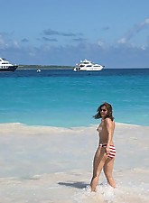 Mature GF photo 6 of 12