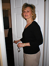 Mature GF photo 5 of 12