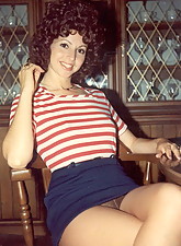 Mature GF photo 12 of 12