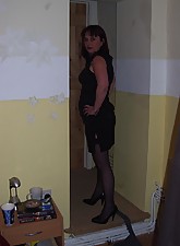 Mature GF photo 1 of 12