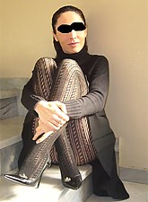 Mature GF photo 9 of 12