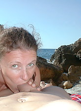 Mature GF photo 4 of 12