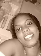 Mature GF photo 2 of 12