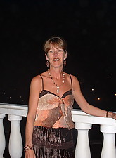 Mature GF photo 5 of 12