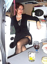 Mature GF photo 11 of 12