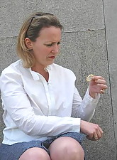 Mature GF photo 10 of 12