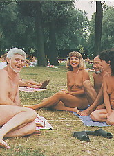 Swinger Wife photo 1 of 6