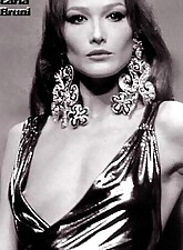 Downblouse Shots photo 1 of 10