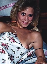 Downblouse Shots photo 9 of 10