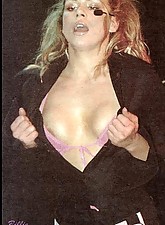 Downblouse Shots photo 7 of 10