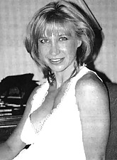 Downblouse Shots photo 5 of 10