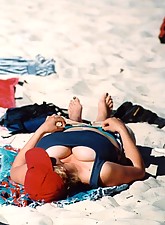 Downblouse Shots photo 9 of 10