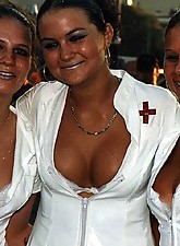 Downblouse Shots photo 4 of 10