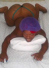 Midget Porn photo 4 of 5