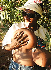 Black BBW photo 2 of 10