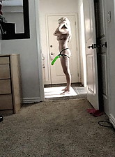 Amateur Strapon photo 1 of 10