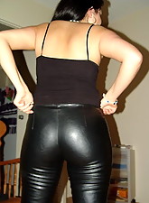 Hot Rubber Babes photo 6 of 10