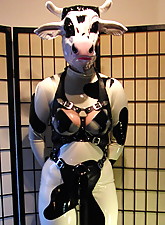 Latex Models photo 4 of 8