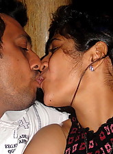 Prostitutes in India photo 7 of 10
