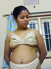 Prostitutes in India photo 2 of 10