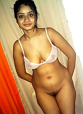 Prostitutes in India photo 2 of 10