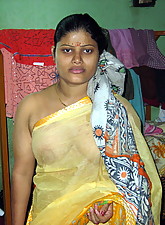Prostitutes in India photo 8 of 10