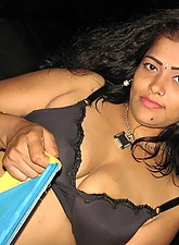 Prostitutes in India photo 6 of 10