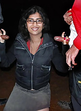 Prostitutes in India photo 6 of 10