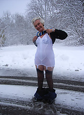 Lustful Granny photo 6 of 10