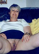 Lustful Granny photo 7 of 10