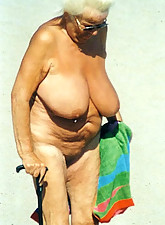 Lustful Granny photo 5 of 10