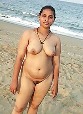 Indian GF photo 5 of 8