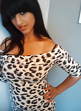 Indian GF photo 2 of 8