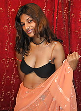 Indian GF photo 4 of 8
