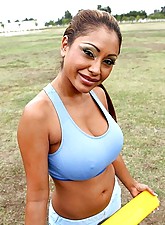 Indian GF photo 3 of 8