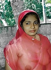 Indian GF photo 2 of 8