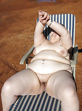 Hot Chubby Girls photo 4 of 6