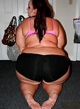 Hot Chubby Girls photo 5 of 6
