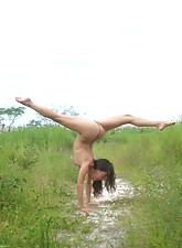 Yoga XXX photo 4 of 10