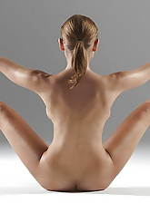 Yoga XXX photo 7 of 10